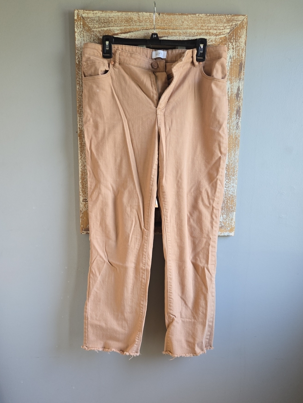 LOFT Curvy Straight Leg Jeans in LightTan. 10P